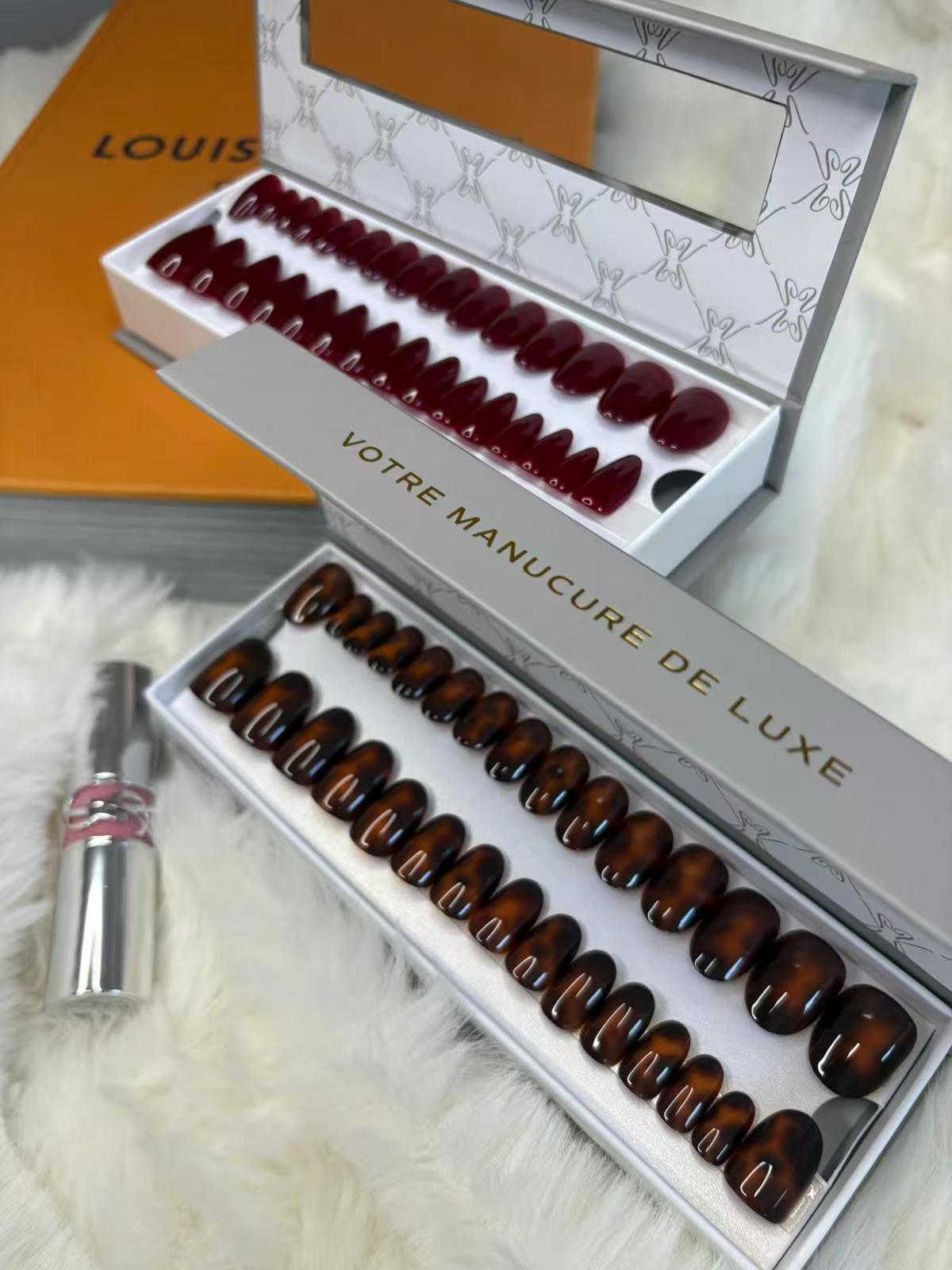 Est-ce que les press-on nails tiennent vraiment plusieurs jours ?