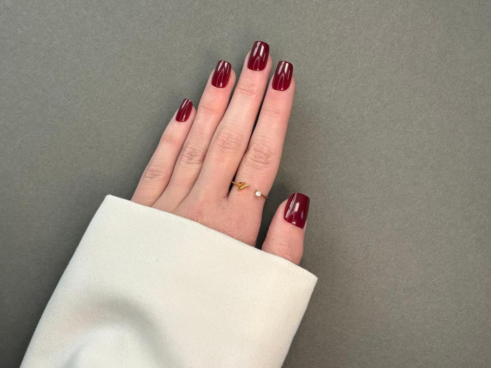 faux ongles bordeau